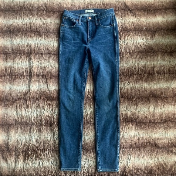 Madewell Women's Skinny Jeans in Blue - Picture 4 of 11